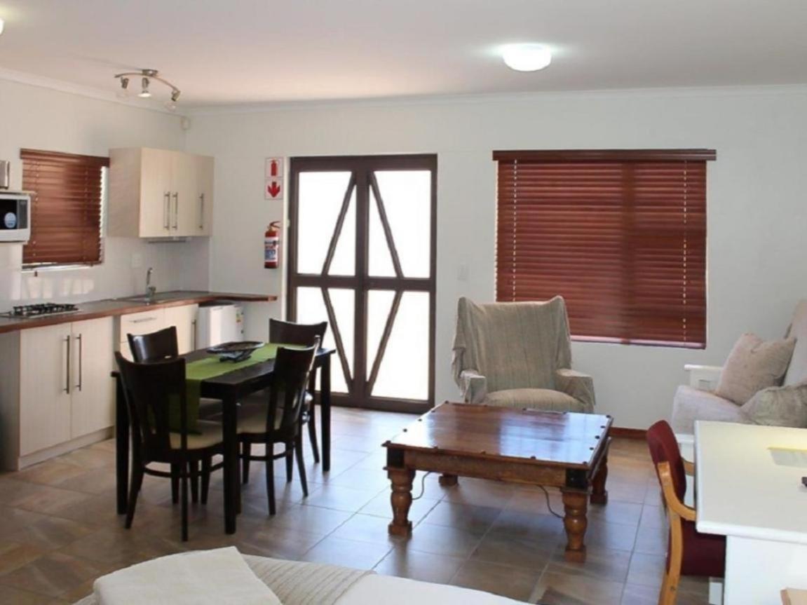 12 On Beach Guest House Saldanha Bay ภายนอก รูปภาพ