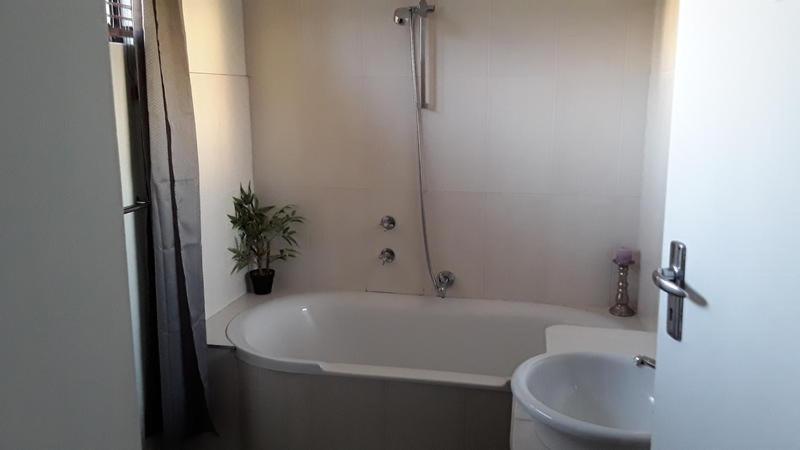 12 On Beach Guest House Saldanha Bay ภายนอก รูปภาพ
