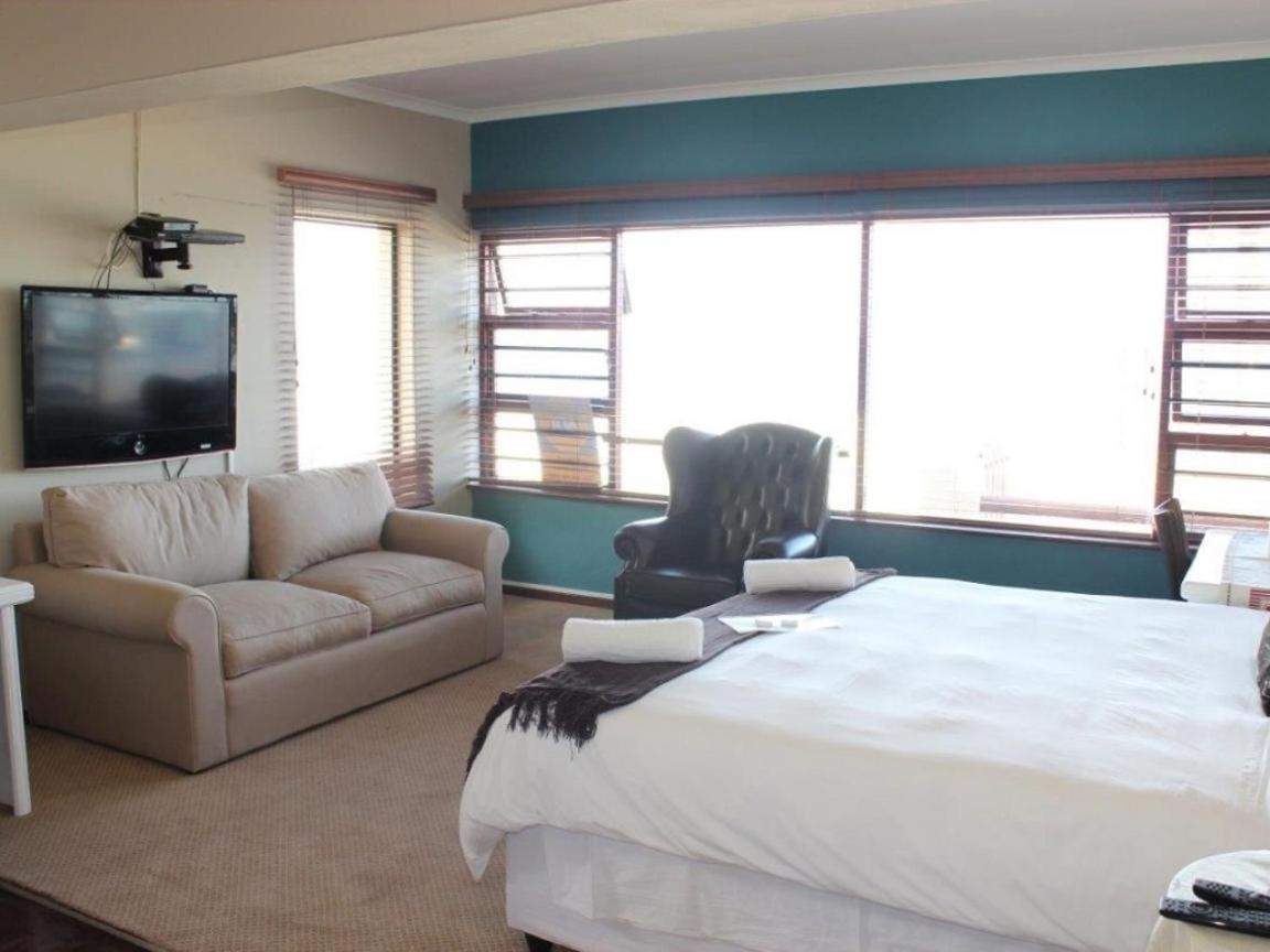 12 On Beach Guest House Saldanha Bay ภายนอก รูปภาพ
